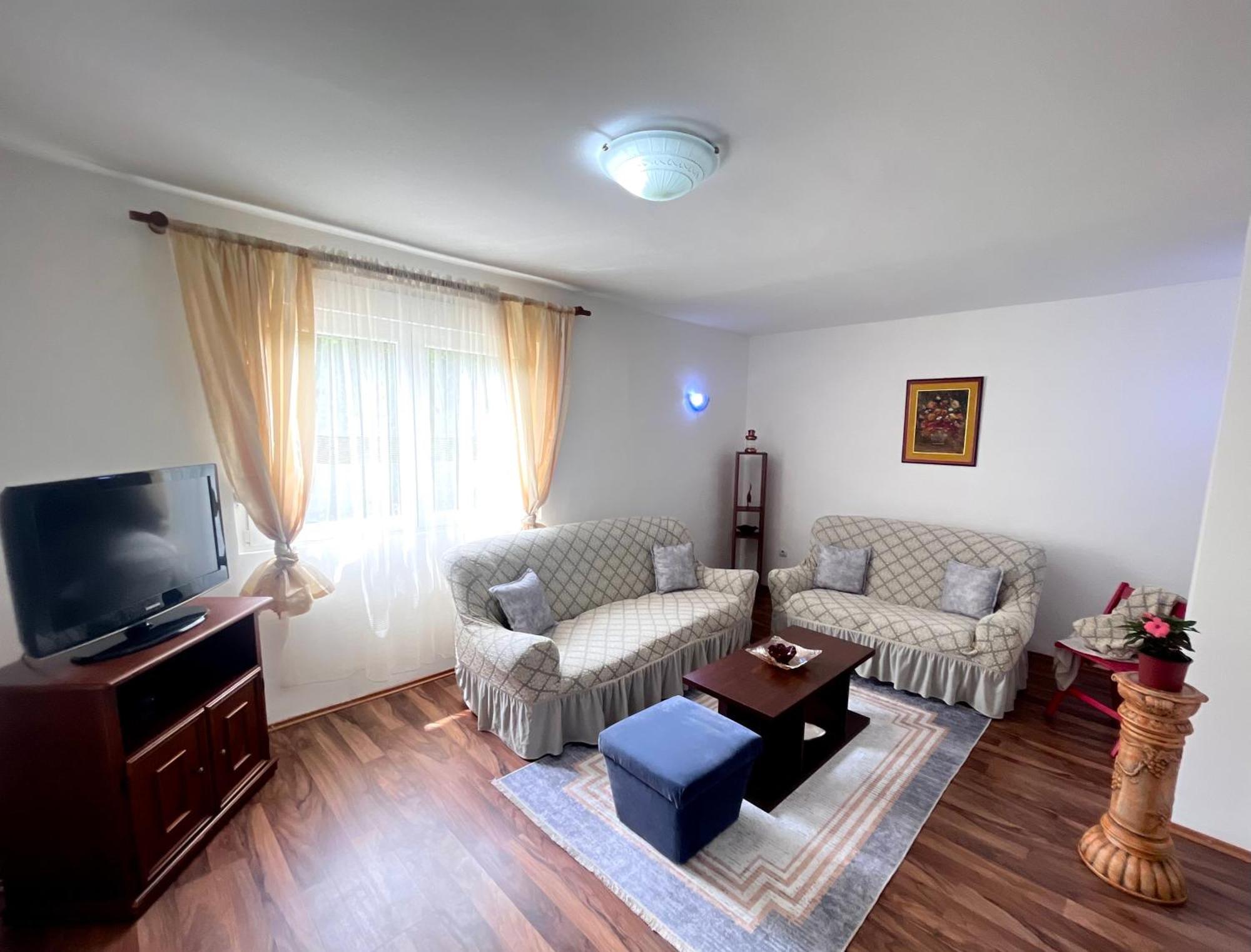 As Apartment House Никшич Экстерьер фото